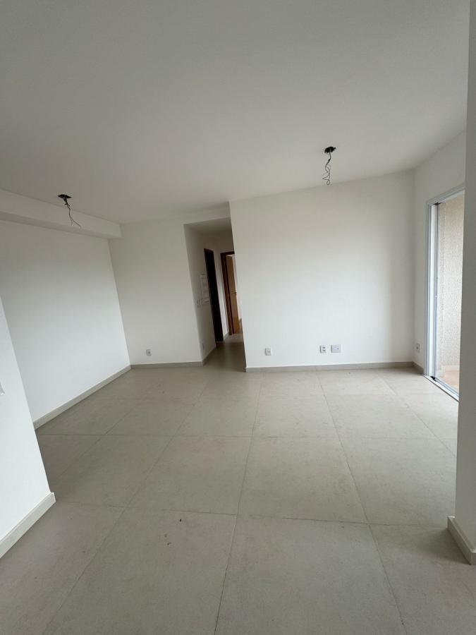 Apartamento à venda com 2 quartos, 63m² - Foto 6