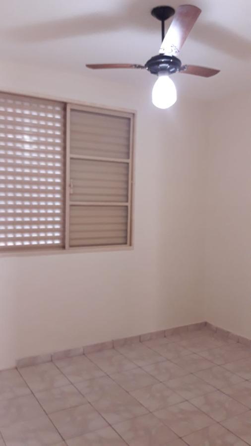 Apartamento à venda com 2 quartos, 51m² - Foto 3