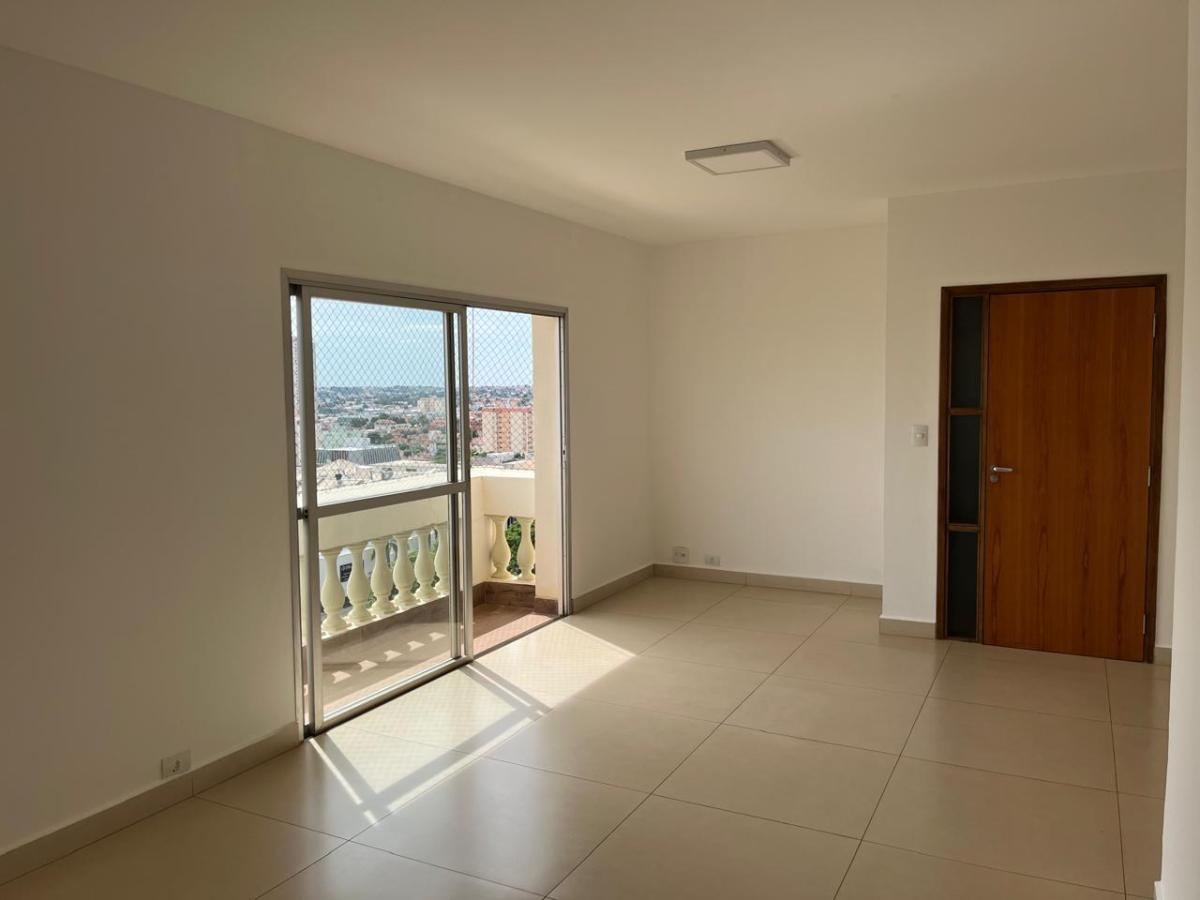 Apartamento à venda com 3 quartos - Foto 7