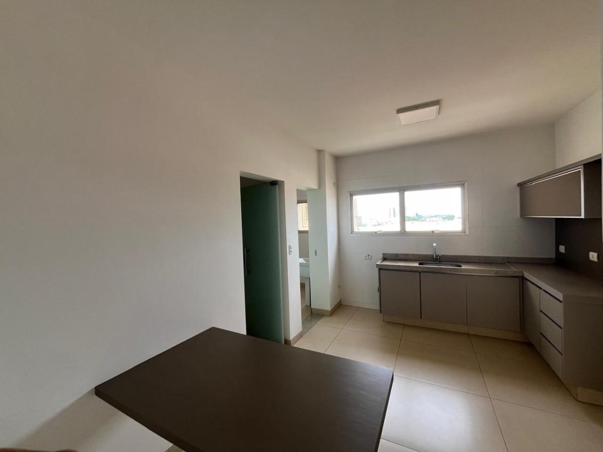 Apartamento à venda com 3 quartos - Foto 10