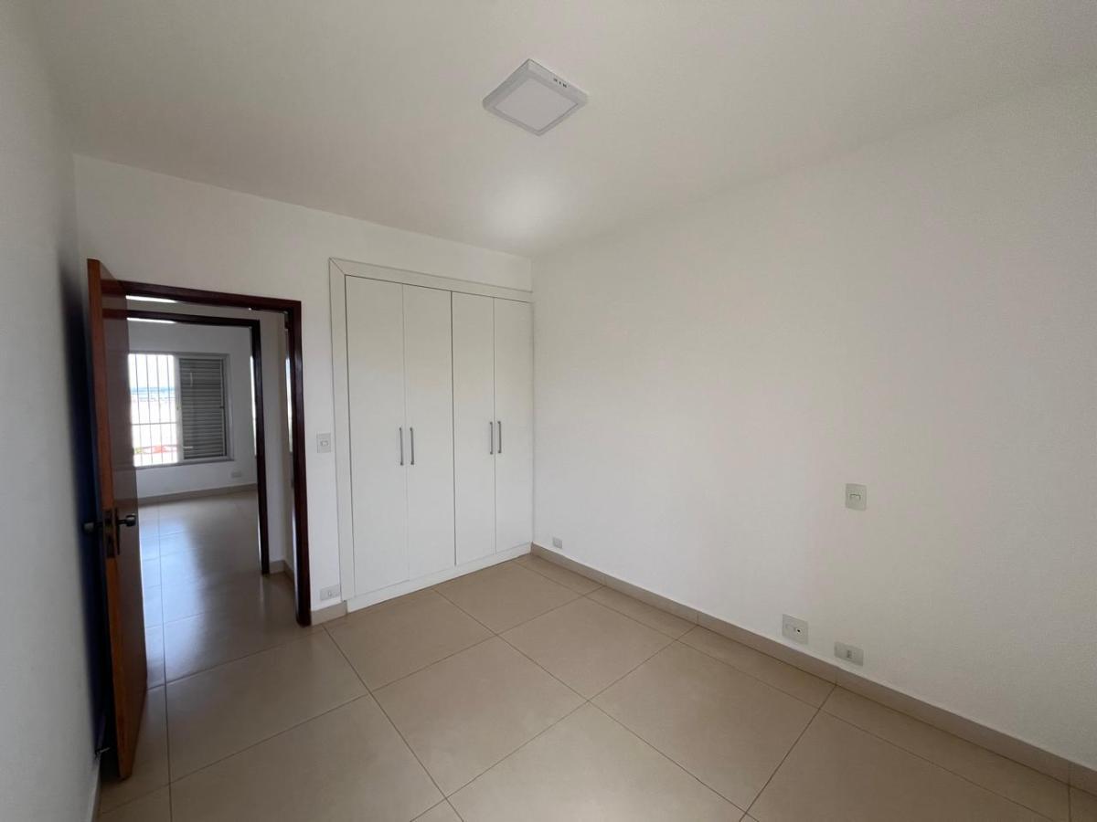 Apartamento à venda com 3 quartos - Foto 18