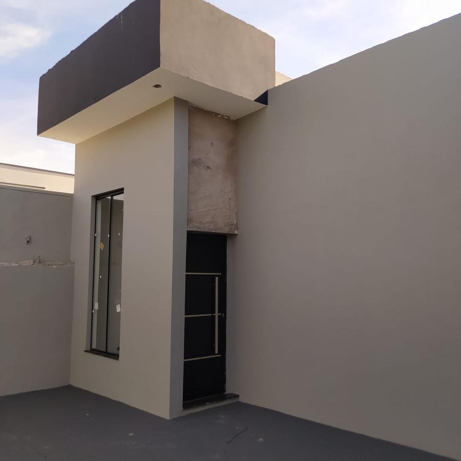 Casa à venda com 2 quartos, 160m² - Foto 1