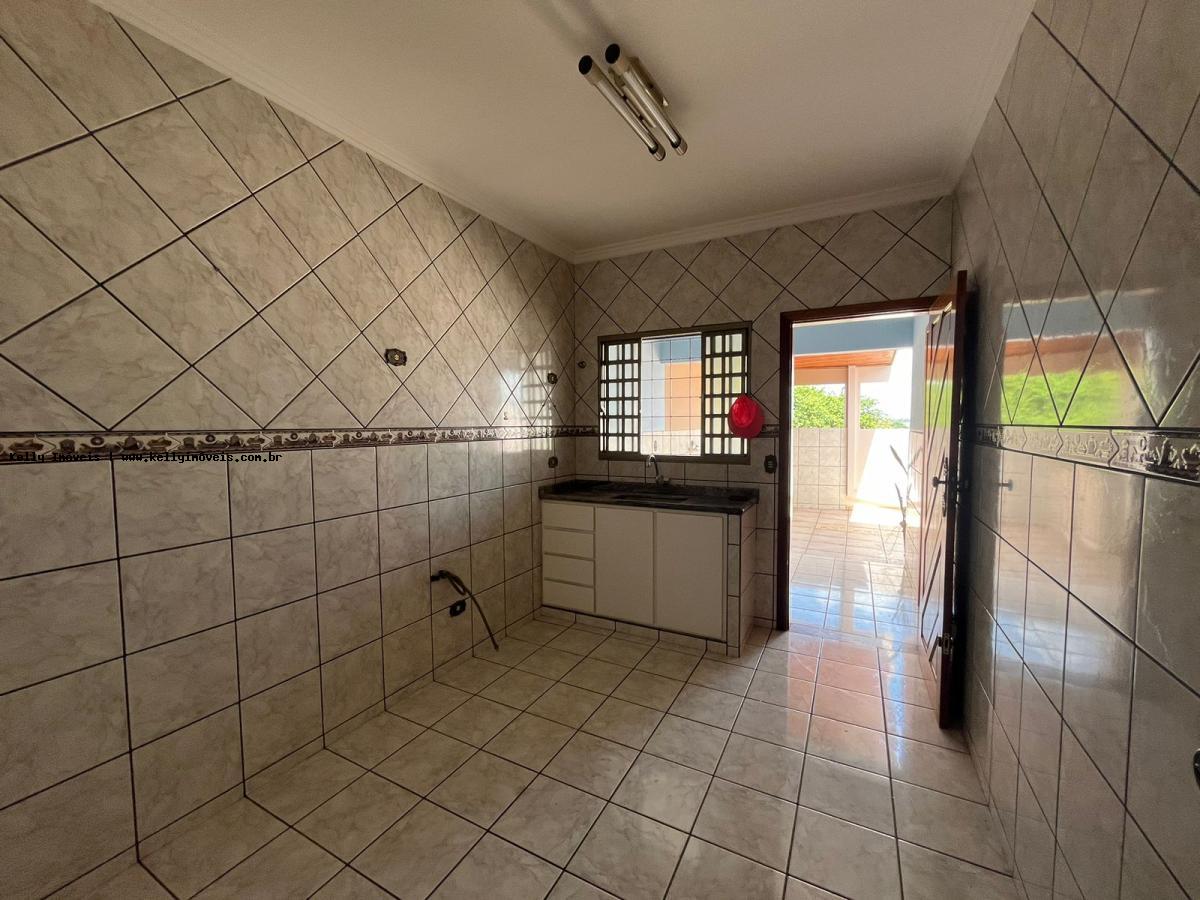 Casa à venda com 4 quartos - Foto 8