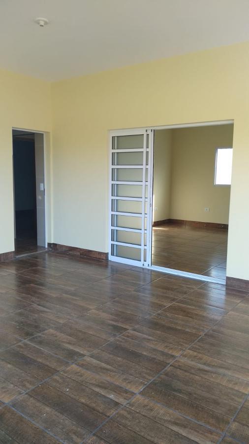 Chácara à venda com 2 quartos, 150m² - Foto 2