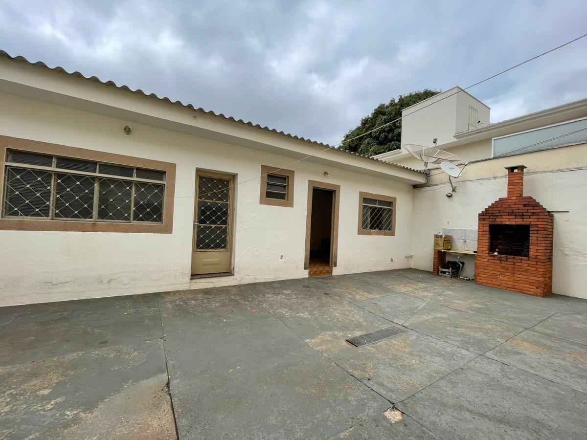 Casa para alugar com 2 quartos - Foto 1