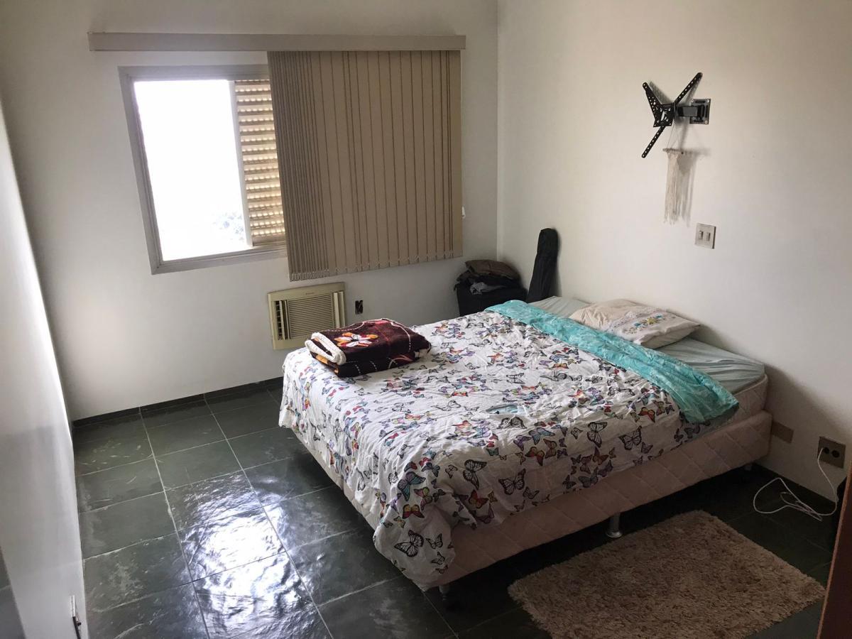 Apartamento à venda com 3 quartos, 270m² - Foto 5