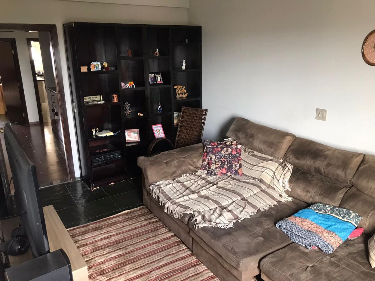 Apartamento à venda com 3 quartos, 270m² - Foto 12