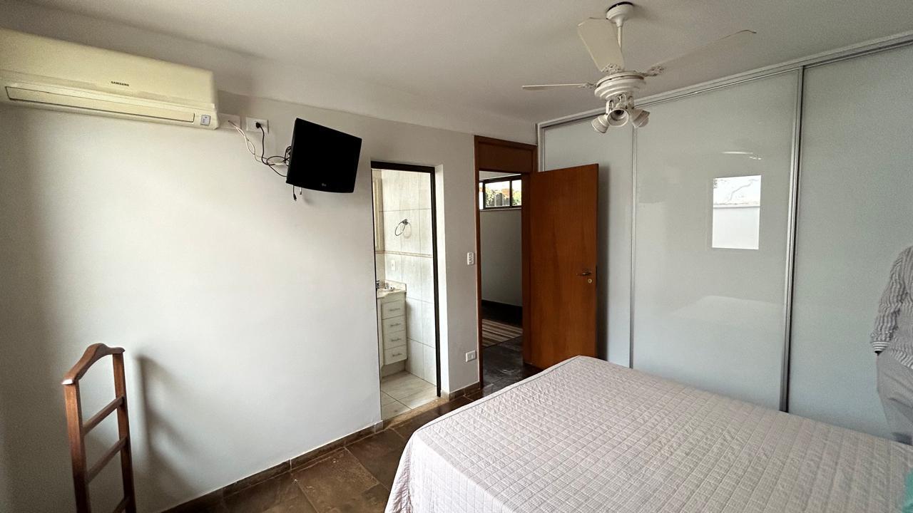 Casa de Condomínio à venda com 4 quartos, 550m² - Foto 28