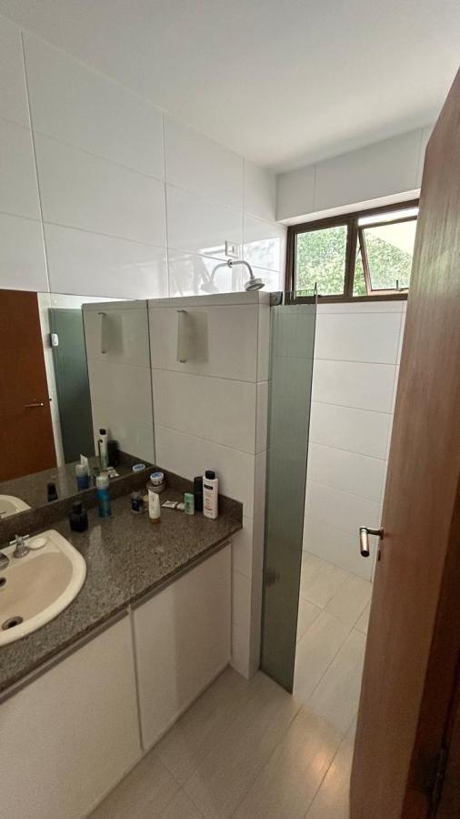 Casa de Condomínio para alugar com 4 quartos, 550m² - Foto 31