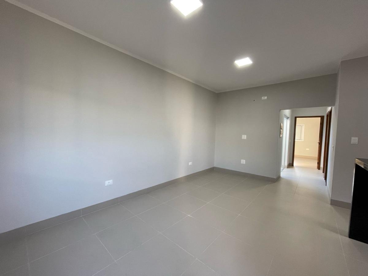 Casa à venda com 2 quartos, 160m² - Foto 3