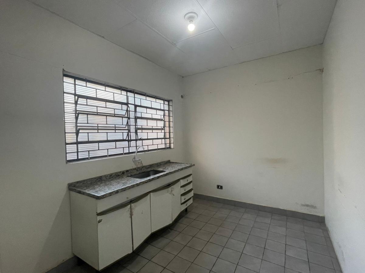 Prédio Inteiro para alugar, 150m² - Foto 3