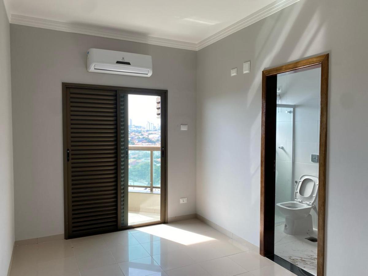 Apartamento à venda com 3 quartos, 300m² - Foto 14