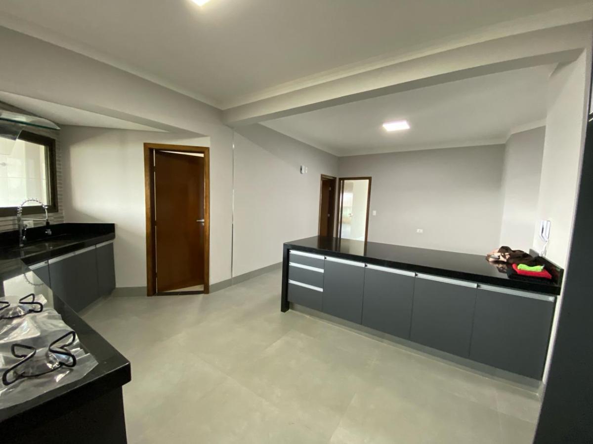 Apartamento à venda com 3 quartos, 300m² - Foto 12