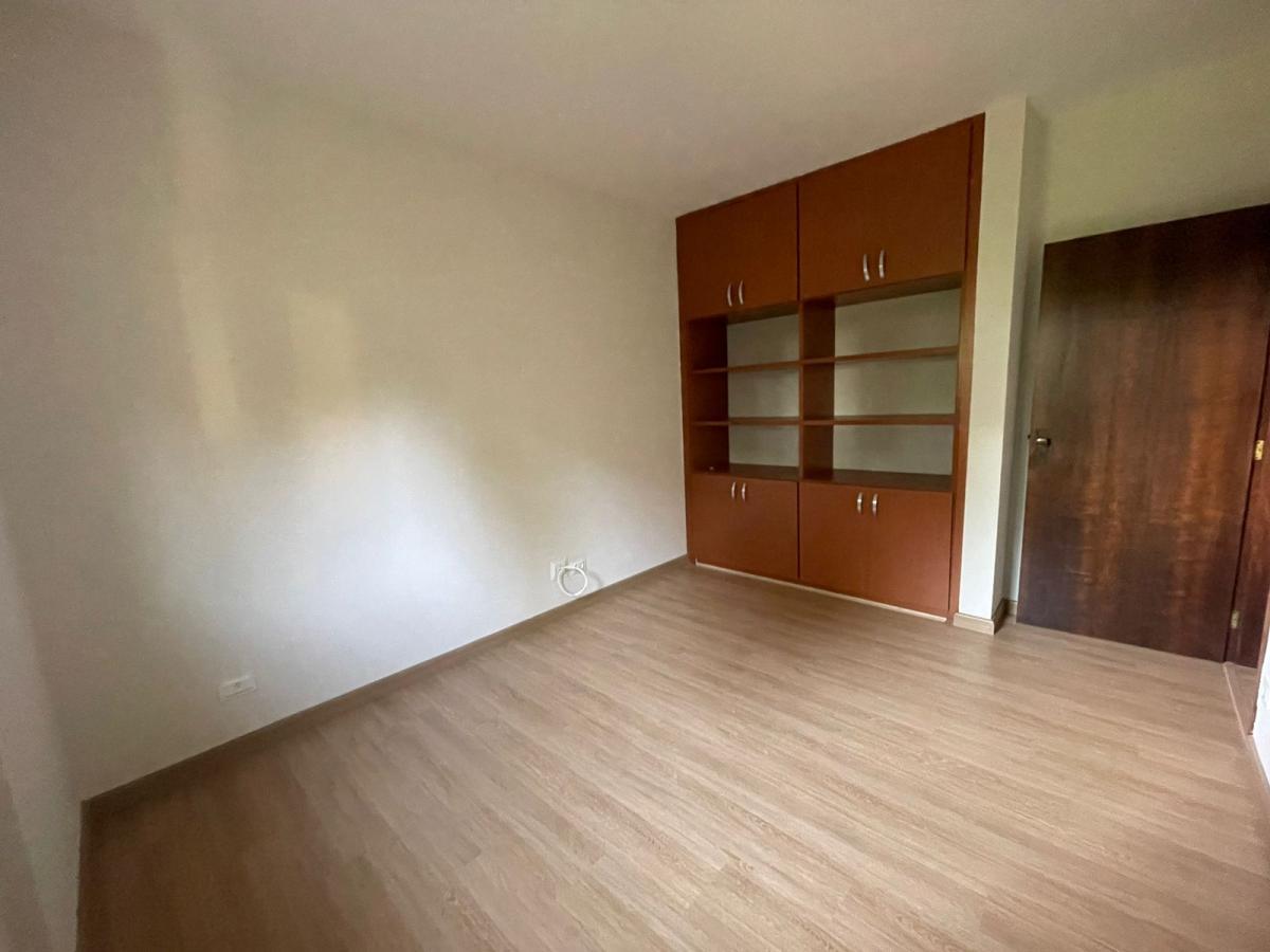 Apartamento à venda com 3 quartos, 136m² - Foto 7