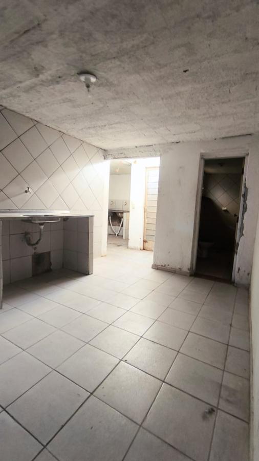 Casa à venda com 5 quartos, 135m² - Foto 17