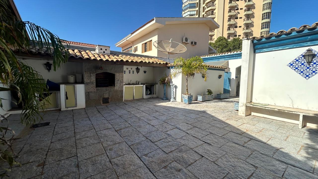 Casa à venda com 4 quartos, 500m² - Foto 16