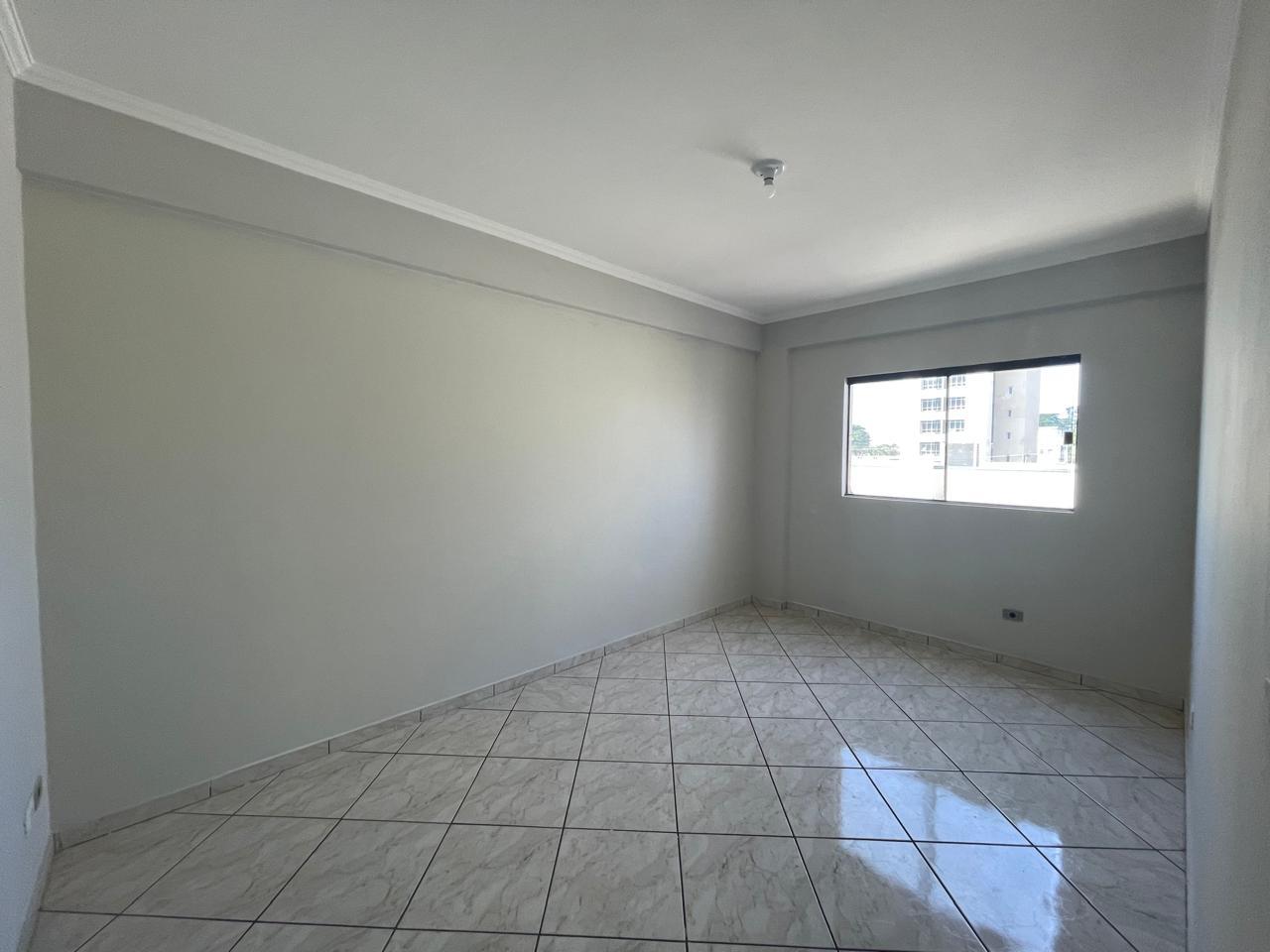 Apartamento à venda com 3 quartos, 135m² - Foto 1