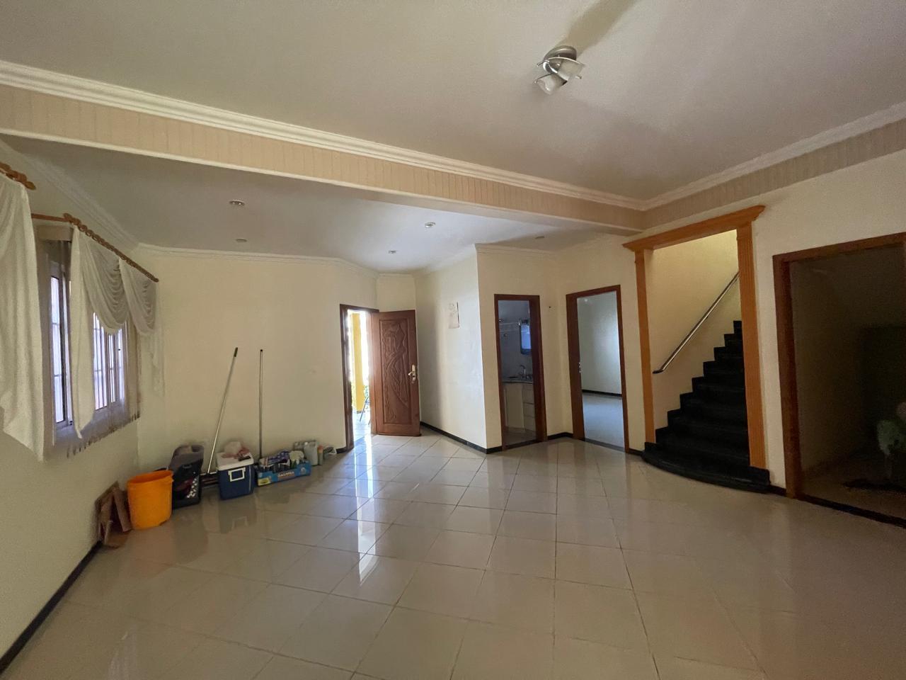 Casa à venda, 304m² - Foto 18