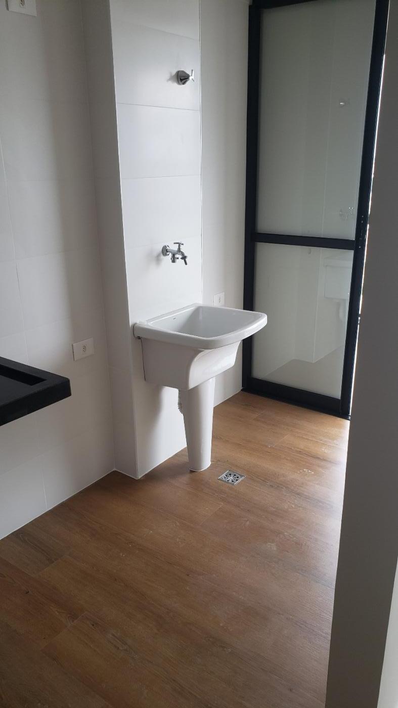 Apartamento à venda com 2 quartos, 72m² - Foto 6