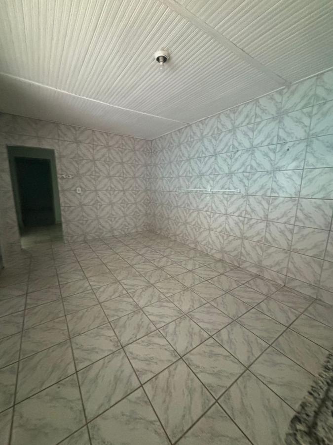 Casa à venda com 1 quarto, 300m² - Foto 12