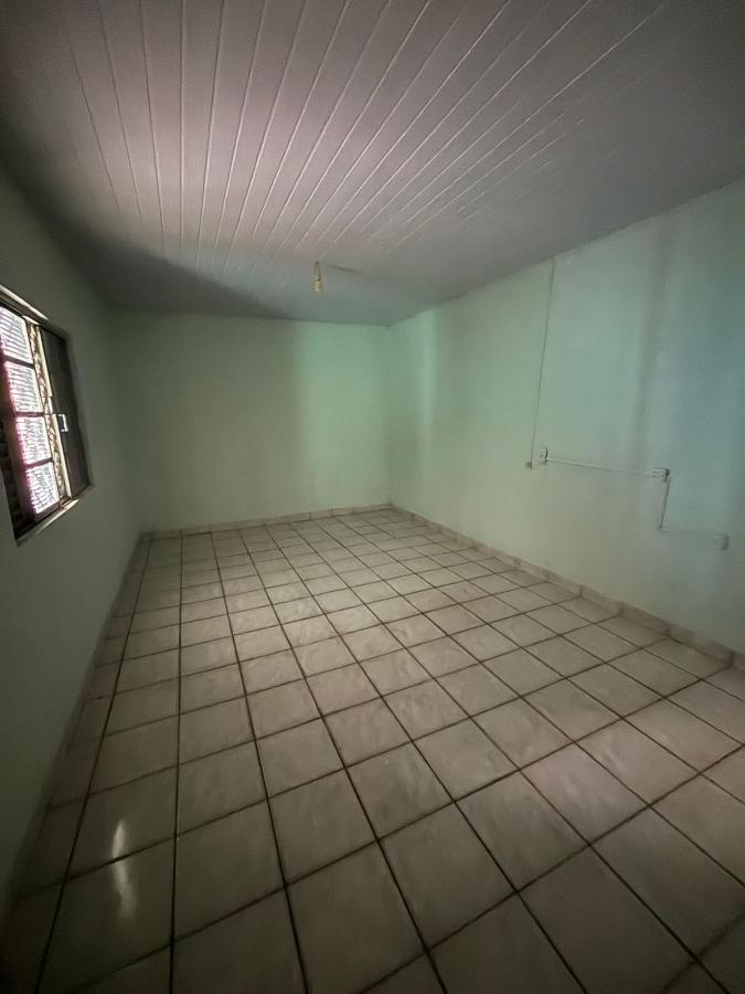 Casa à venda com 1 quarto, 300m² - Foto 15