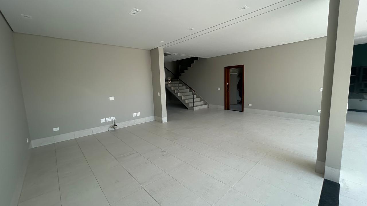 Casa de Condomínio à venda, 358m² - Foto 13