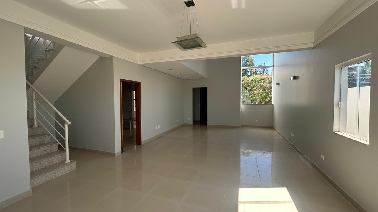 Casa de Condomínio à venda com 4 quartos, 360m² - Foto 8