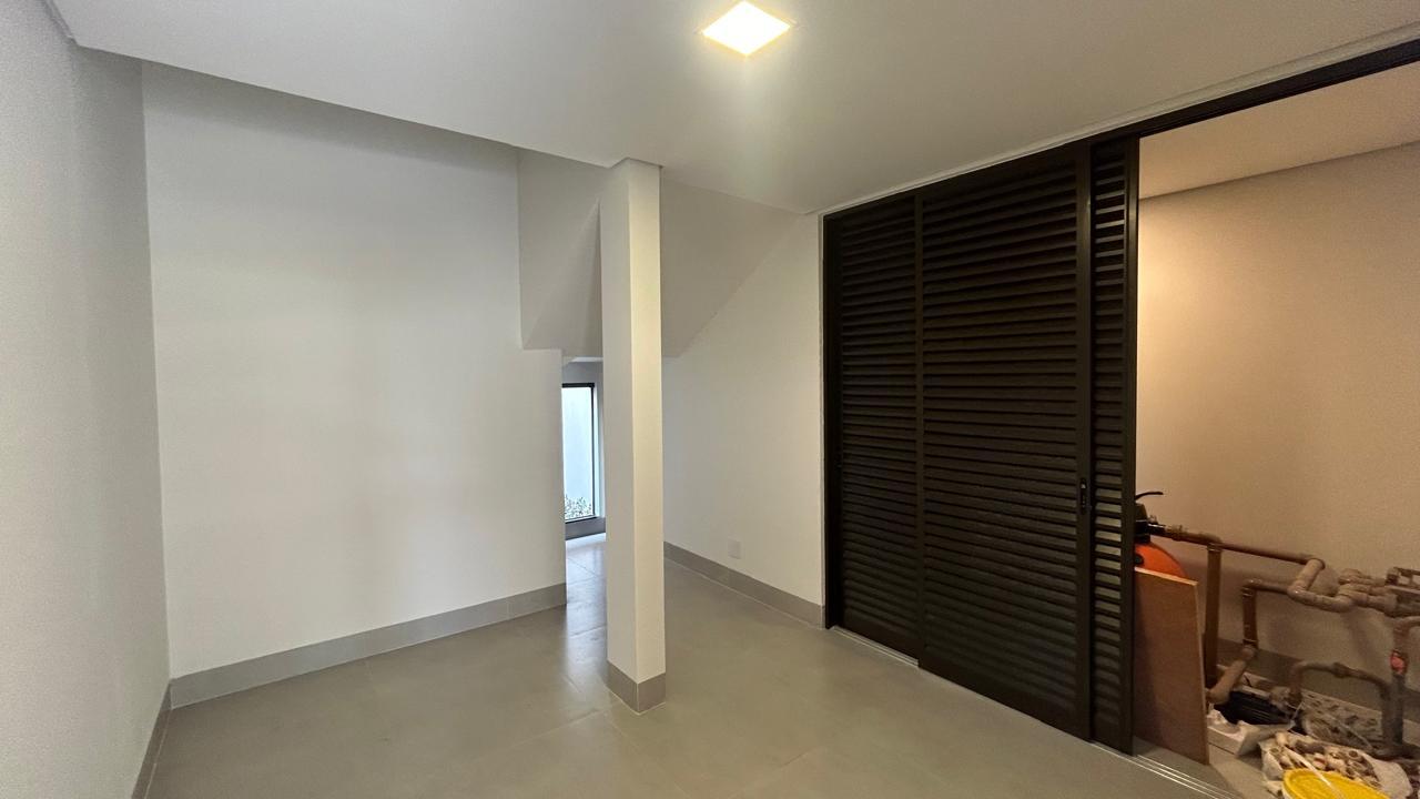 Casa de Condomínio à venda, 201m² - Foto 5