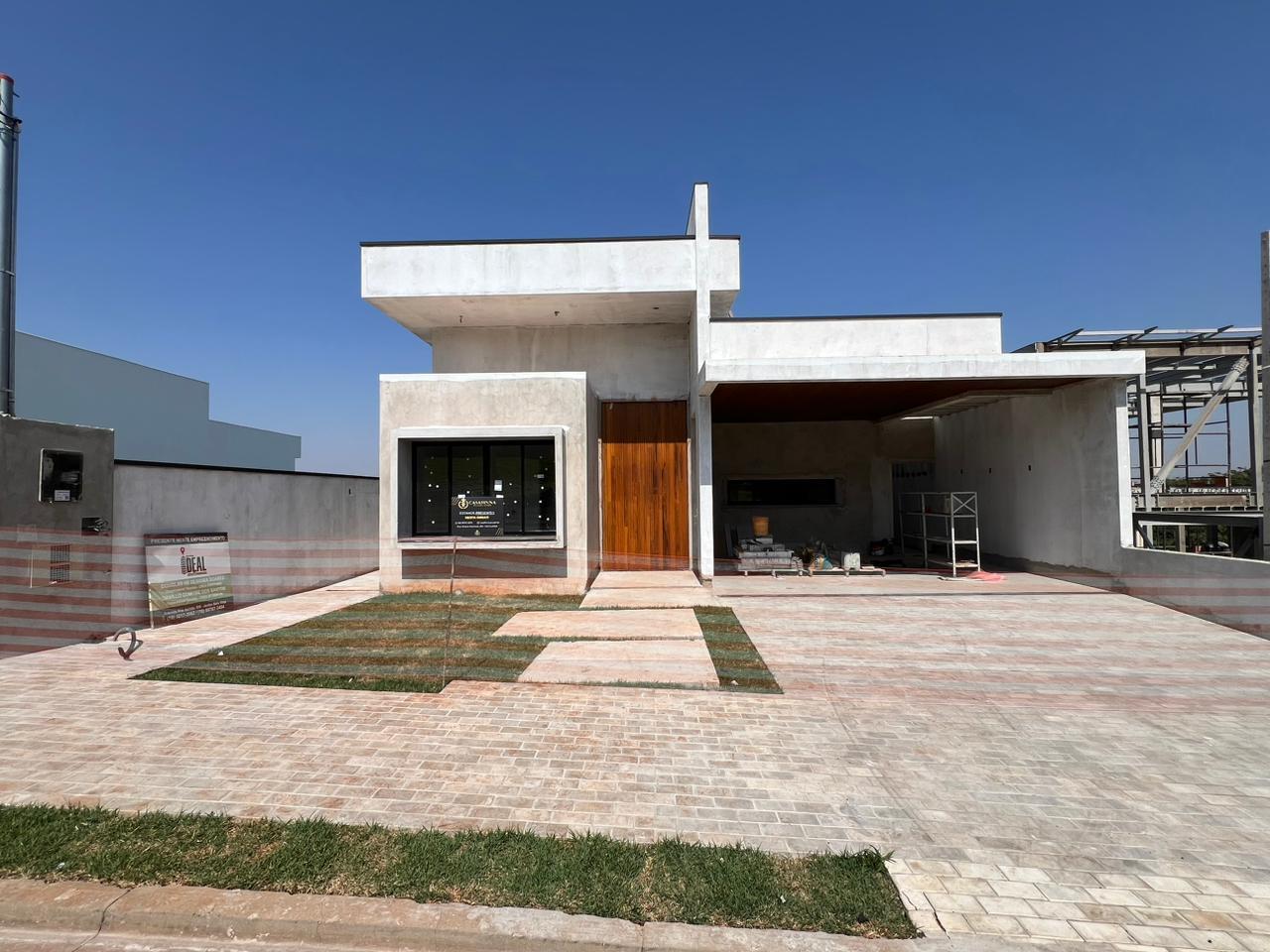 Casa de Condomínio à venda, 205m² - Foto 1