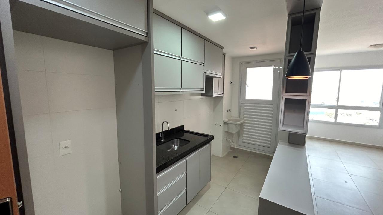 Apartamento à venda com 2 quartos, 61m² - Foto 9