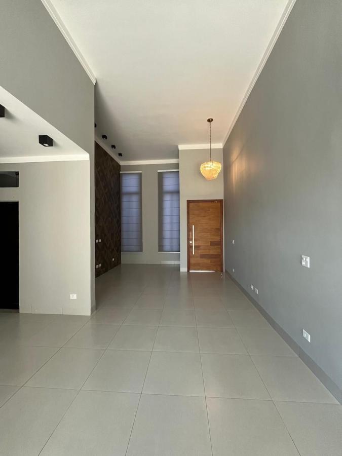 Casa de Condomínio à venda, 156m² - Foto 3