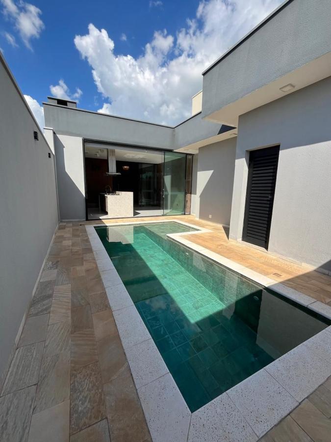 Casa de Condomínio à venda, 156m² - Foto 1