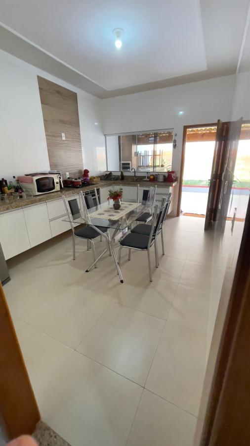 Casa à venda com 2 quartos, 260m² - Foto 6