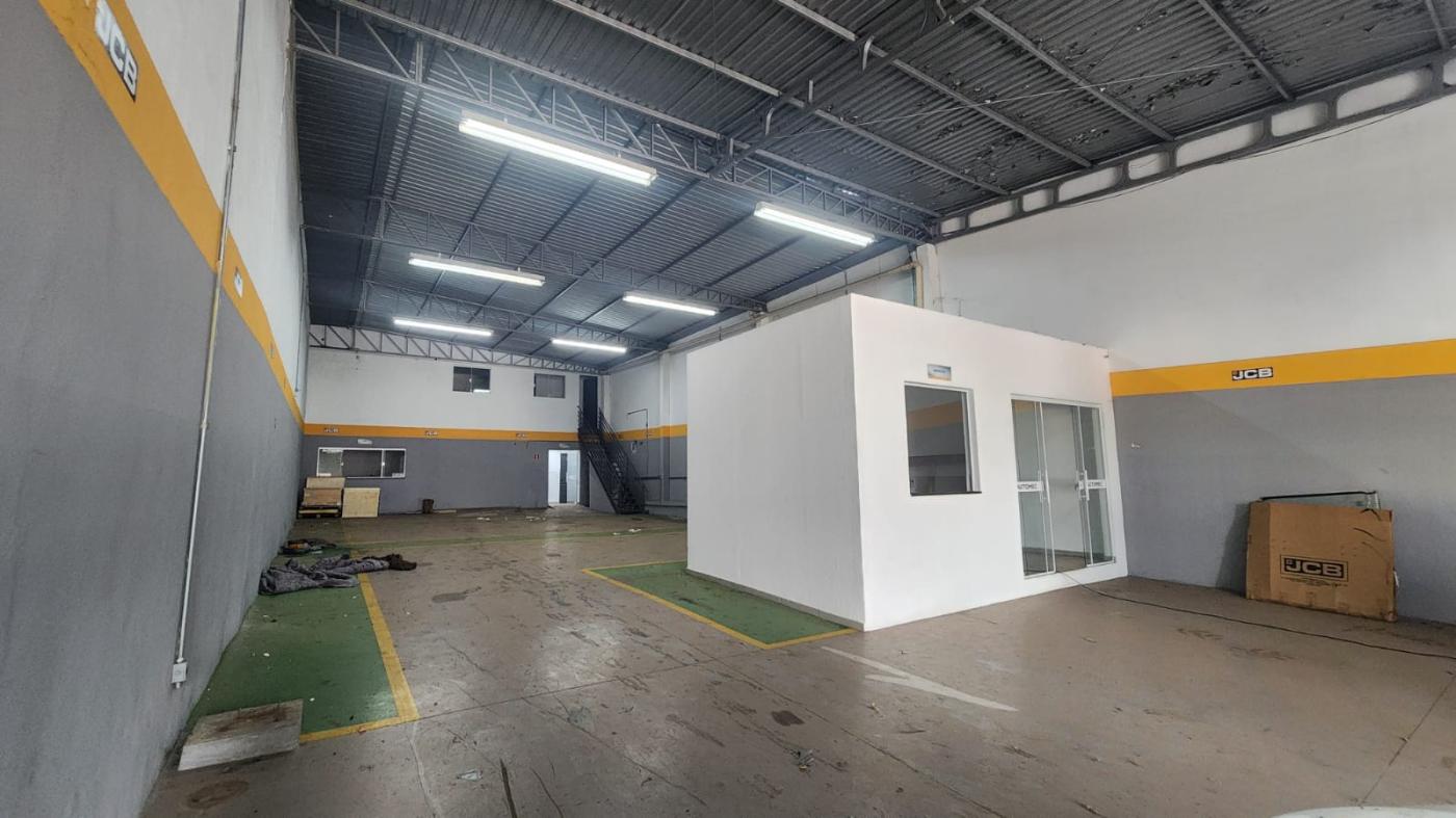 Prédio Inteiro para alugar, 420m² - Foto 1