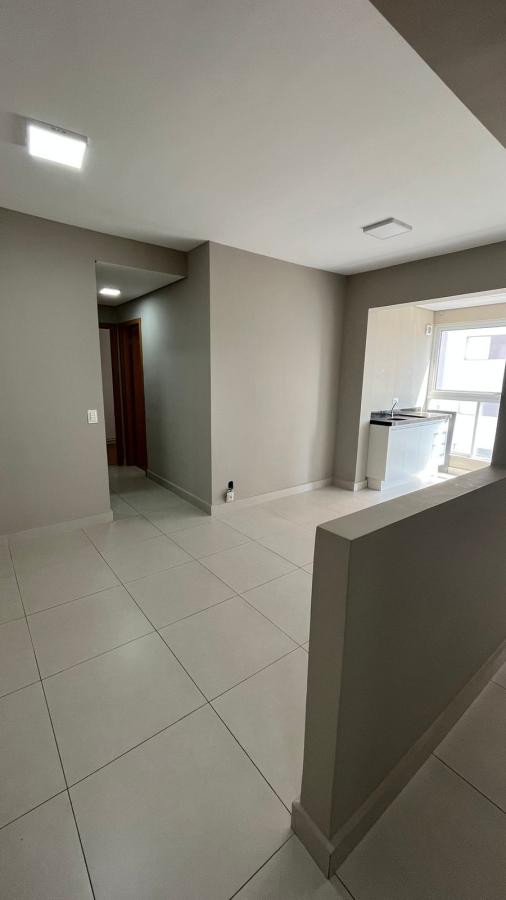 Apartamento para alugar com 2 quartos, 61m² - Foto 2