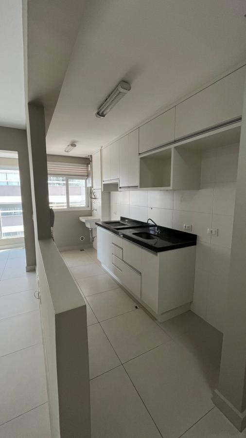 Apartamento para alugar com 2 quartos, 61m² - Foto 6