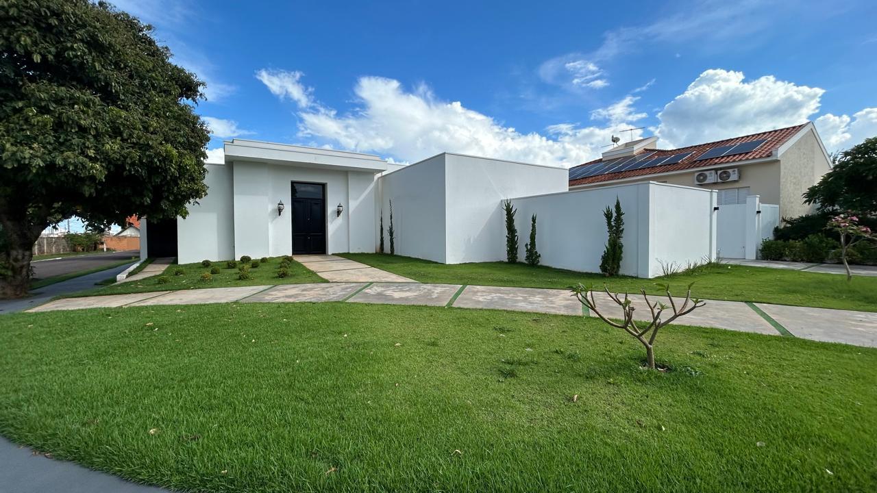 Casa de Condomínio à venda, 300m² - Foto 1