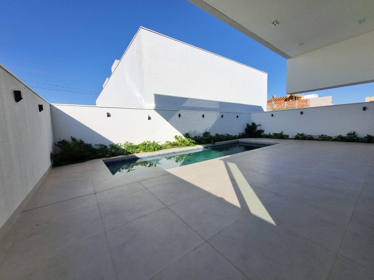 Casa de Condomínio à venda, 252m² - Foto 4