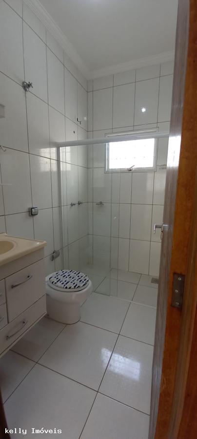 Casa para alugar com 2 quartos, 200m² - Foto 7