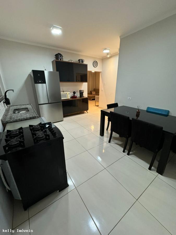 Casa à venda com 3 quartos, 242m² - Foto 11