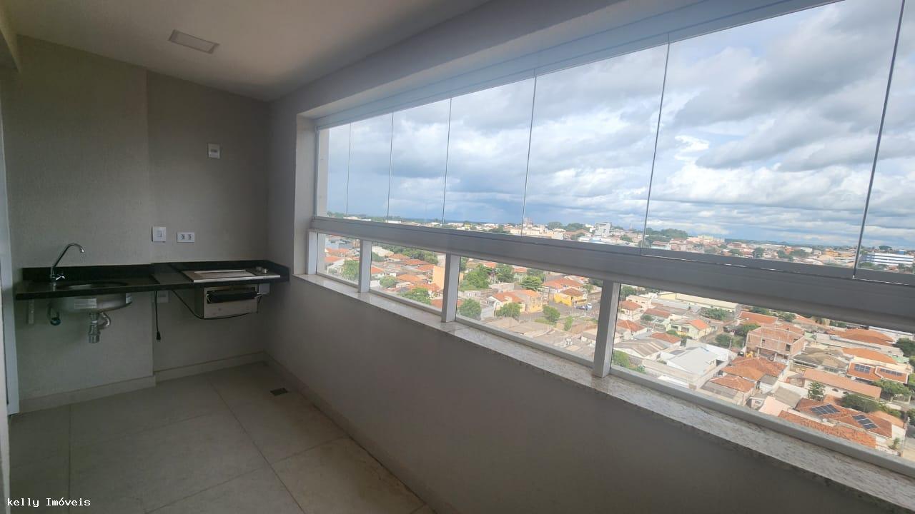 Apartamento para alugar com 3 quartos - Foto 1