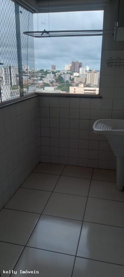 Apartamento à venda com 3 quartos, 133m² - Foto 2